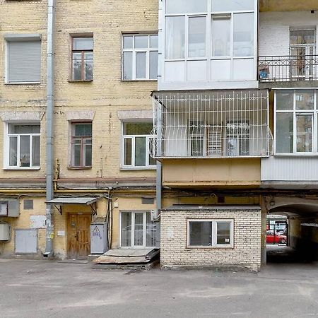 Лофт 100 М2 - Три Раздельных Спальни Улица Бассейная 13 Метро Дворец Спорта Kyiv Exterior foto